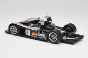 Audi R8R LMP #8 F. Biela / E. Pirro / D. Theys 24 Hours of Le Mans 1999 Maisto 1:18 538881 Métal — image 5 sur 8