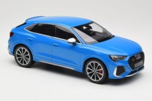 Audi RS Q3 F3 Sportback Bleu Minichamps 1:18 155018101 Métal — image 4 sur 6