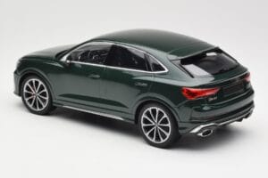 Audi RS Q3 Sportback 8U Green Metallic Minichamps 1:18 155018102 Métal — image 5 sur 6