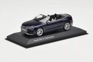Audi RS5 B8 Cabriolet Estoril Blue Minichamps 1:43 5011215313 Métal — image 2 sur 4