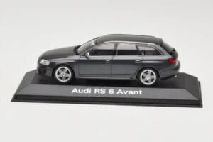 Audi RS6 C5 Avant Daytona Grey Minichamps 1:43 5010710233 Métal