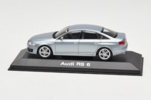 Audi RS6 C6 Monza Silver Minichamps 1:43 5010810113 Métal