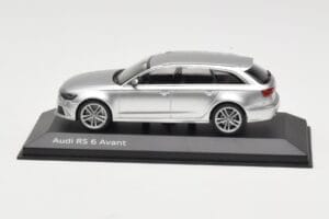 Audi RS6 C7 Avant Prisma Silver Minichamps 1:43 5011216213 Métal