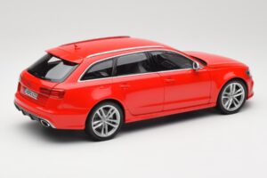 Audi RS6 C7 Avant Rouge Minichamps 1:18 110012011 Métal — image 3 sur 8