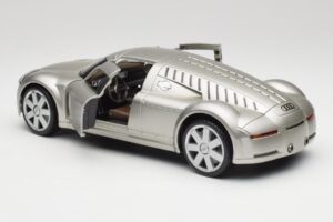 Audi Rosemeyer Argent Maisto 1:18 31625 Métal — image 5 sur 8