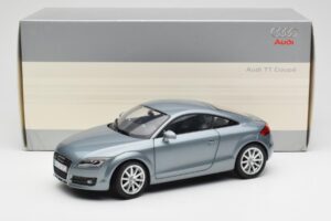 Audi TT 8J Condor Gris Minichamps 1:18 5010500415 Métal — image 8 sur 8