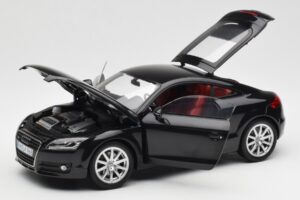Audi TT 8J Phantom Noir Minichamps 1:18 5010500425 Métal — image 2 sur 8