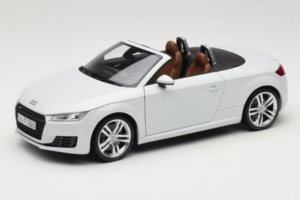 Audi TT 8S Roadster Glacier White Minichamps 1:18 5011400515 Métal