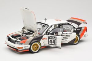 Audi V8 D11 #44 Team SMS H-J. Stuck DTM 1992 Minichamps 1:18 100921044-O Métal — image 2 sur 8