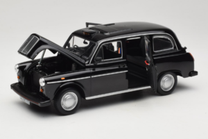 Austin FX4 London Taxi Noir Minichamps 1:18 180136000 Métal — image 2 sur 8
