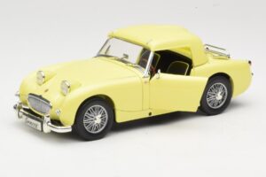 Austin-Healey Sprite Mk1 Jaune Revell 1:18 8835 Métal — image 2 sur 8