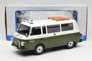 Barkas B1000 Police Populaire MCG 1:18 MCG18009 Métal — image 6 sur 6