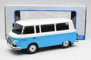 Barkas B1000 Bleu & Blanc MCG 1:18 MCG18007 Métal — image 2 sur 6