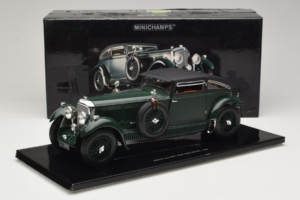 Bentley 6.5 Litre Gurney Nutting Saloon Blue Train Special Vert Minichamps 1:18 100139520 Métal — image 8 sur 8