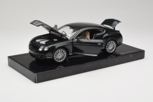 Bentley Continental GT British Racing Green Minichamps 1:18 BL570 Métal — image 2 sur 8