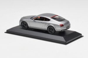 Bentley Continental GT Gris Avec Jantes Noires Minichamps 1:43 BENTLEY001 Métal — image 3 sur 4