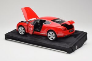 Bentley Continental GT St. James Red Minichamps 1:18 100139922 Métal — image 5 sur 8