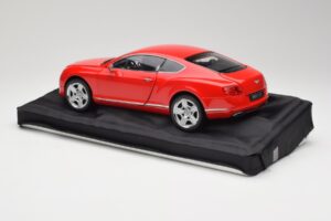 Bentley Continental GT St. James Red Minichamps 1:18 100139922 Métal — image 7 sur 8