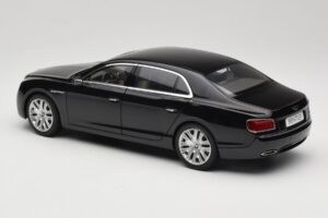 Bentley Flying Spur W12 Diamond Black Kyosho 1:18 08891DBK Métal — image 7 sur 8