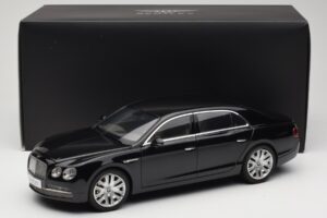 Bentley Flying Spur W12 Diamond Black Kyosho 1:18 08891DBK Métal — image 8 sur 8