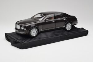 Bentley Mulsanne Burnt Oak Minichamps 1:18 100139905 Métal