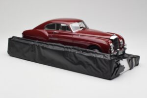 Bentley R-Type Continental Tudor Rouge Minichamps 1:18 100139421 Métal — image 6 sur 8