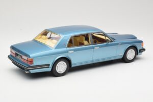 Bentley Turbo R LWB Bleu GT Spirit 1:18 GT782 Résine — image 2 sur 6