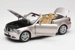 BMW 1 Series E88 Cabriolet Mineral Silver Metallic Kyosho 1:18 80430427020 Métal — image 2 sur 8