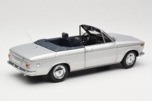 BMW 1600 Cabriolet Argent Minichamps 1:18 80430145819 Métal — image 3 sur 8