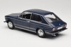 BMW 1600 Touring Bleu Minichamps 1:18 80430145823 Métal — image 7 sur 8