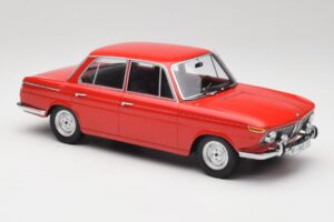 BMW 1800 Ti Carmin Rouge Minichamps 1:18 107024001 Métal — image 4 sur 6
