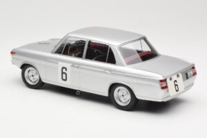 BMW 1800 TiSA #6 J. Munaron / K. Eppelein 24 Hours of Spa 1965 Minichamps 1:18 155652906 Métal — image 5 sur 6