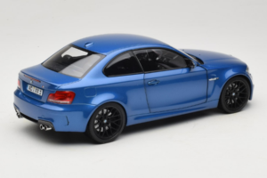 BMW 1M Coupe E82 Blue Metallic Minichamps 1:18 110020025 Métal — image 3 sur 8