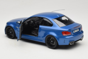 BMW 1M Coupe E82 Blue Metallic Minichamps 1:18 110020025 Métal — image 5 sur 8