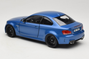 BMW 1M Coupe E82 Blue Metallic Minichamps 1:18 110020025 Métal — image 7 sur 8
