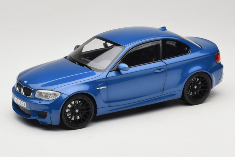 BMW 1M Coupe E82 Blue Metallic Minichamps 1:18 110020025 Métal