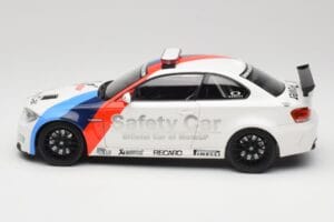 BMW 1M Coupe E82 Safety Car MotoGP 2011 Minichamps 1:18 110020040 Métal — image 4 sur 8