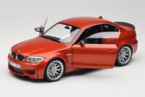 BMW 1M Coupe E82 Sakhir Orange Metallic Minichamps 1:18 110020020 Métal — image 2 sur 8
