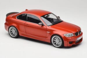 BMW 1M Coupe E82 Sakhir Orange Metallic Minichamps 1:18 110020020 Métal — image 6 sur 8