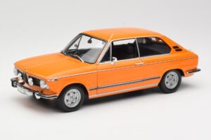 BMW 2000 Tii Touring Orange Minichamps 1:18 80430145824 Métal