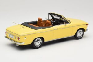 BMW 2002 Cabriolet Vert Vif Minichamps 1:18 80430145820 Métal — image 3 sur 8