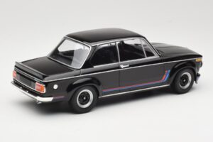 BMW 2002 Turbo Noir Minichamps 1:18 155026204 Métal — image 2 sur 6