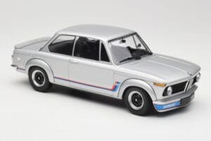 BMW 2002 Turbo E10 Argent Minichamps 1:18 155026201 Métal — image 4 sur 6
