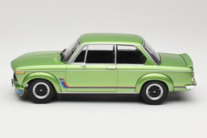 BMW 2002 Turbo Green Metallic Minichamps 1:18 155026206 Métal — image 3 sur 6