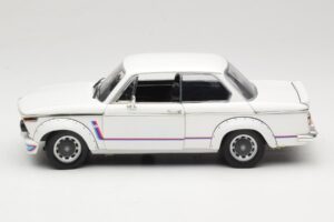 BMW 2002 Turbo E10 Blanc Anson 1:18 30393 Métal — image 4 sur 8