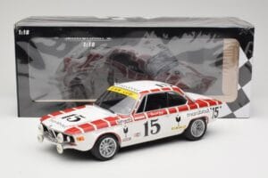 BMW 2800 CS E9 #15 Team Marabout Gaye / S. Braillard 24 Hours of Spa 1972 Minichamps 1:18 155722715 Métal — image 6 sur 6