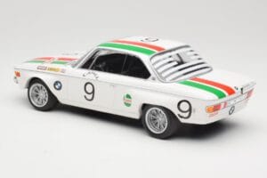 BMW 2800 CS E9 #9 Castrol BMW T. Moorkens / E. Haxhe 24 Hours of Spa 1971 Minichamps 1:18 155712709 Métal — image 5 sur 6