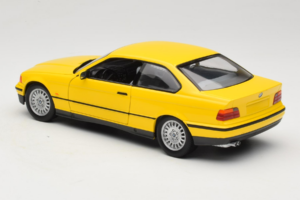 BMW 3 Series E36 Coupé Jaune UT Models 1:18 180023320 Métal — image 7 sur 8