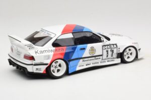 BMW 3 E36 Khyzyl Saleem Warsteiner Otto 1:18 OT1176 Résine — image 2 sur 6