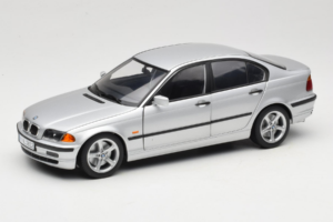 BMW 3 Series E46 Argent UT Models 1:18 80439421535 Métal